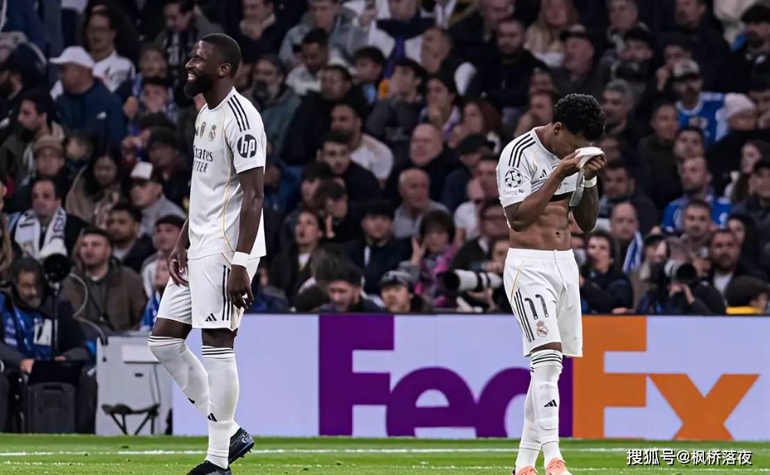 7分钟逆转皇马！曼城主帅瓜迪奥拉三记战术杀招击溃皇马防线！